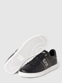 EA7 Emporio Armani Sneaker Mit Label-Details Modell 'SNEAKER ACTION LEATHER' - Schwarz -Geox Verkaufsgeschäft 6h652hif98pjajie91146cpgah242gqb9gsj0dpiacpjeh1p8973clida52jge1k6113ah2m8h130iq88d3jie9m6kqjgdhlchj6cd9k6cp64eb5cpij8opm6hijec1o6pgjae8