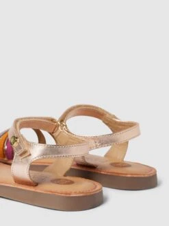 Gioseppo Zehentrenner Mit Label-Details Modell 'ANGEJA' - Gold -Geox Verkaufsgeschäft 6laj6ihi6p1lchpl8da4iihi894l0h1p9srkecpo9h8j8dqe9p6j2gak6gsl2kak750j2j9o6d7kgj2ka93jiob66thm8pb6c4r34p9kcopj6eb665hm8c1lcor32c1i6di38o8