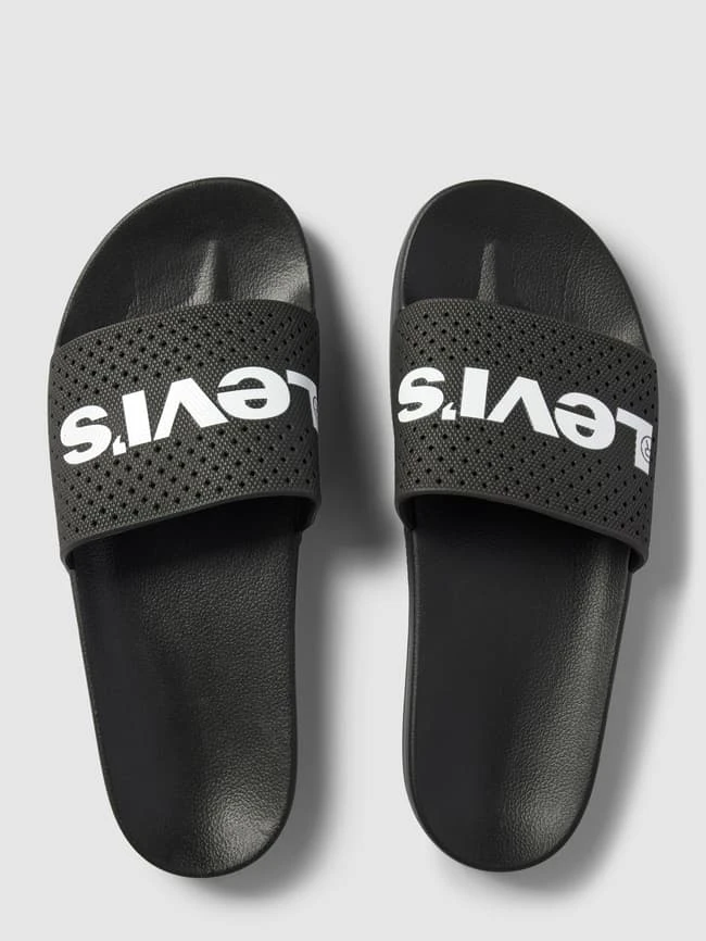 Levi’s® Acc. Slides Mit Label-Print Modell 'JUNE' - Schwarz 6 Levi’s® Acc. Slides Mit Label-Print Modell 'JUNE' - Schwarz – Bild 4