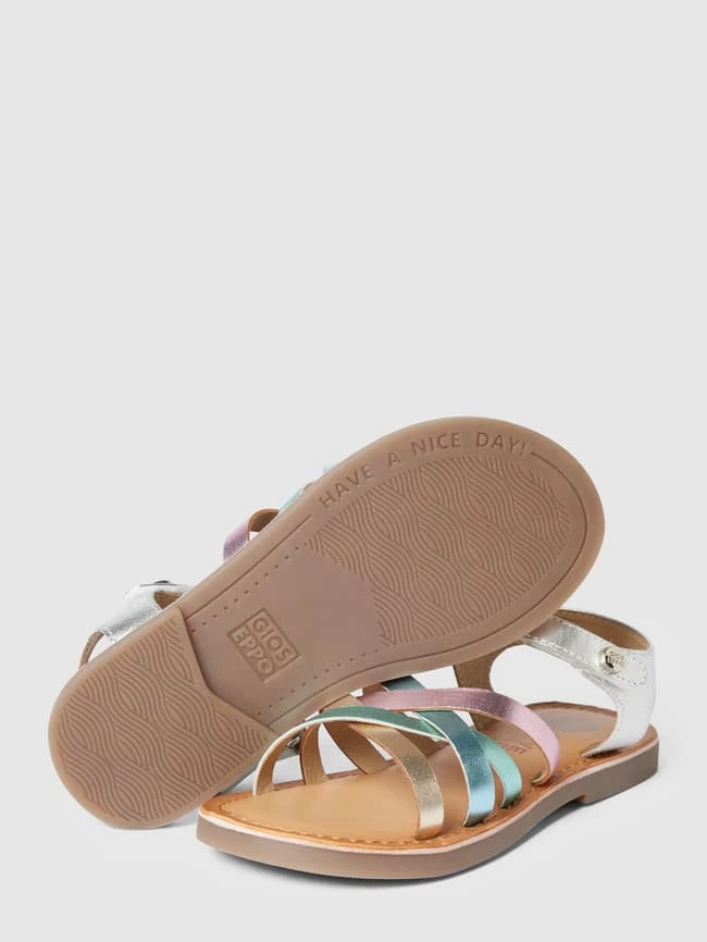 Gioseppo Zehentrenner Mit Label-Details Modell 'SIMAO' - Silber 5 Gioseppo Zehentrenner Mit Label-Details Modell 'SIMAO' - Silber – Bild 3