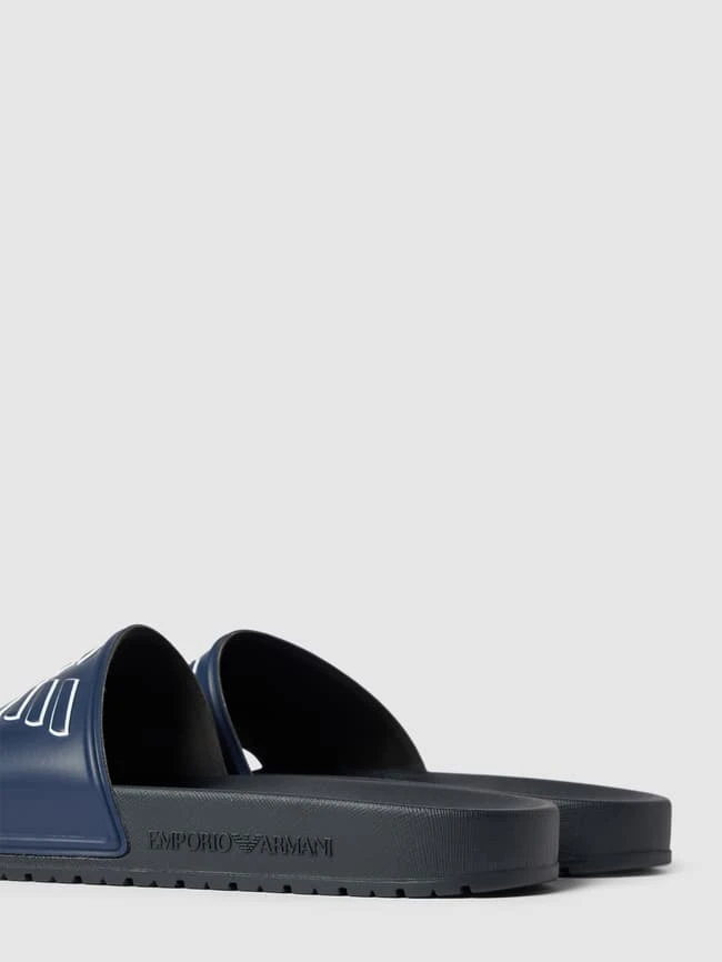 Emporio Armani Slides Mit Label-Print Modell 'Eagle' - Dunkelblau 5 Emporio Armani Slides Mit Label-Print Modell 'Eagle' - Dunkelblau – Bild 3