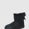 UGG Boots Mit Lammfellfutter Modell 'Bailey' - Schwarz 1 UGG Boots Mit Lammfellfutter Modell 'Bailey' - Schwarz -Geox Verkaufsgeschäft 8h24kda76984adqj8ha4uk2g6hb48kql6h2kchae8l1k6g9g70qkicqgad8k8c226t6kuii86t3kigqmaoo36cb564r6apj5coq3aphkcoqjge9p70pjaob66him6d9o6gs6cp0