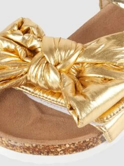 Colors Of California Sandalen Mit Zierschleife - Gold -Geox Verkaufsgeschäft 8h74cj2l9l1kahqf91844c2i6d54ihaf91alchi9854jcl279t5j0d288h63ejpi8h8jadpl8l4j0hac9h3j2dj2coqjaor2chj68ohk6pj36ob1c5h66opk64qjgphncgoj2co