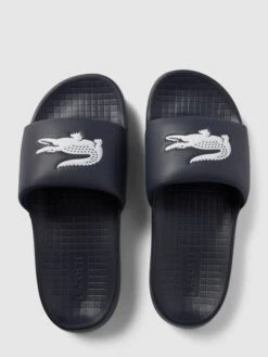 Lacoste Slides Mit Label-Details Modell 'Croco' - Dunkelblau -Geox Verkaufsgeschäft 8l0kokaja4q4kk218oplakig9l0jgc1l6l83ie9n89al6ea29ta4ol21a1242h2ca0o4mk2e8p530c2fa8o32cr6c8r62e1o6dhm8p1k6sq3eo9h6krmcd9j6gr3cdb168omaco