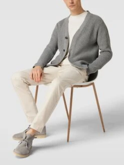 Clarks Desert Boots Aus Wildleder Modell 'DESERT BOOT' - Hellgrau