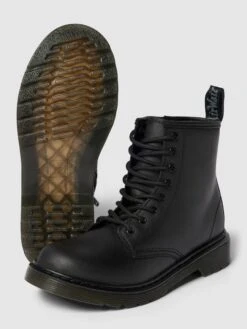 Dr. Martens Stiefel Mit Futter Modell 'SERENA' - Schwarz -Geox Verkaufsgeschäft 9or48iq46grkudpoa97kgk226kr4agpp8d74ehhgagpkke2f9t43ajii8cq52i9i6h936kpia4s30hik8h3jcopjcpgj8c1j68q6ac9kc4r3ao9mcdj3cc9jcoqm8e1n61h3gdo