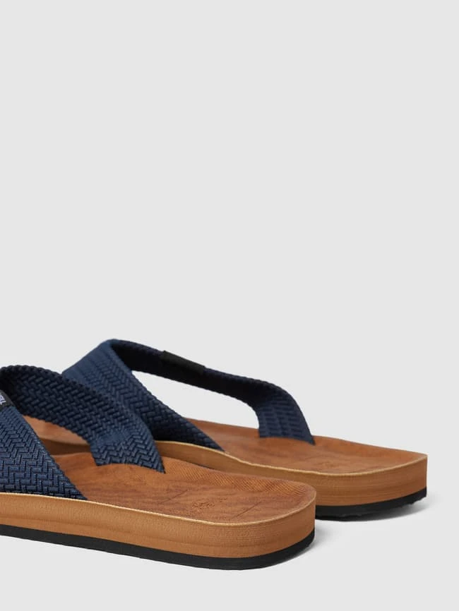 ONeill Zehentrenner In Flecht-Optik Mit Label-Patch Modell 'CHAD' - Haselnuss Braun 4 ONeill Zehentrenner In Flecht-Optik Mit Label-Patch Modell 'CHAD' - Haselnuss Braun – Bild 2