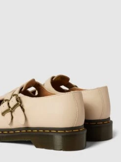 Dr. Martens Dr.Martens Halbschuhe Aus Leder Mit Dornschließen Modell 'Mary Jane' - Offwhite 9 Dr. Martens Dr.Martens Halbschuhe Aus Leder Mit Dornschließen Modell 'Mary Jane' - Offwhite -Geox Verkaufsgeschäft a4p32da26so4ochm853l4gqf6tb50kag6tajgc2e9cs36kq89kp4eka18ks4kl2la534gjal8573gjik9l3m8cj5clim6o9pc8rjed9k6ksmce1j6kq6ae9k68s6co9oc8r6adg
