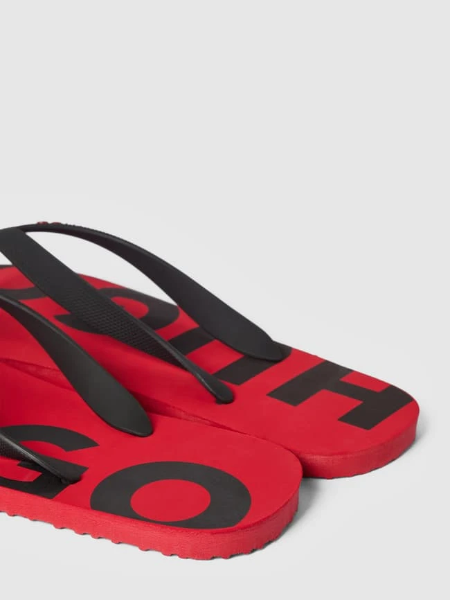 HUGO Zehentrenner Mit Logo-Print Modell 'Arvel' - Rot 4 HUGO Zehentrenner Mit Logo-Print Modell 'Arvel' - Rot – Bild 2