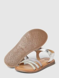 Gioseppo Zehentrenner Mit Label-Details Modell 'ANGEJA' - Silber -Geox Verkaufsgeschäft akq3eji88sqkaiq16p3kmiqi8t5kkc2iad4kakii91830gph6sskqh28995kkh28ah7k8haa8or3ckqa9h3j2p9l6koj4ob4ccrm4phk6dhjao9k6spm4cr26cp3acb461j3iog