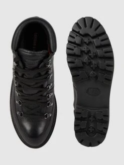 Gordon & Bros Boots In Leder-Optik Modell 'Ken' - Schwarz 9 Gordon & Bros Boots In Leder-Optik Modell 'Ken' - Schwarz -Geox Verkaufsgeschäft ap6kue1h6dakkki16p93cdhm8t936dad6osk8iqa8p73ah9ha5738lie8t34gci9akrkkj276d14mhhoago32dpg65h38ohl75h66c1kc8q3aoj4c5i32oj56sq66chl6sr68c8