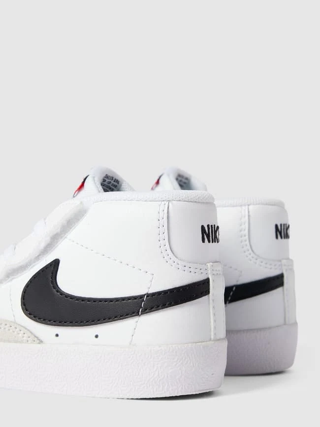 Nike High-Top-Sneaker Aus Leder Modell 'BLAZER MID 77' - Weiß 4 Nike High-Top-Sneaker Aus Leder Modell 'BLAZER MID 77' - Weiß – Bild 2
